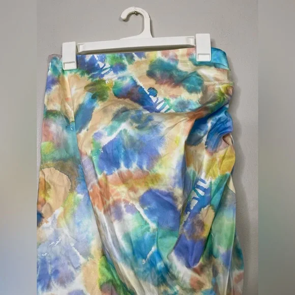 AIIFOS Revolve NWOT Samantha Skirt in Watercolor Blues Sz Small Asymmetrical